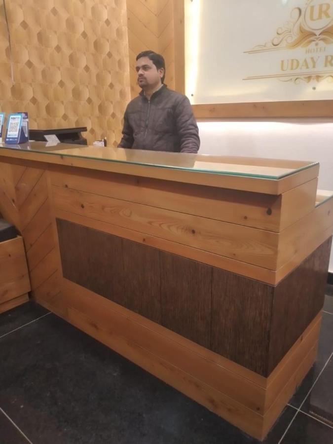 Hotel Uday Raj By Wb Inn Agra  Bagian luar foto