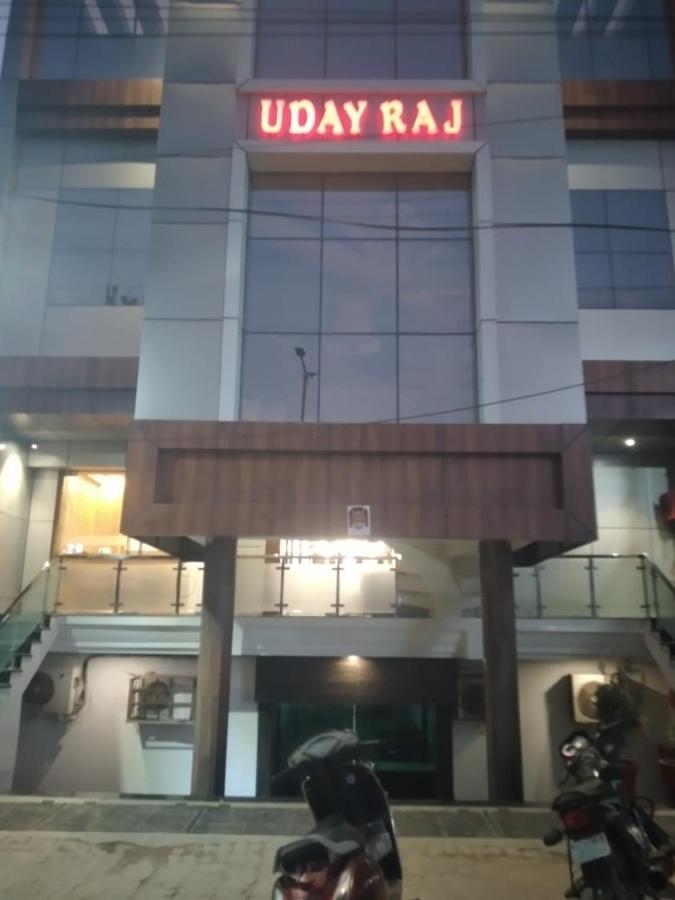 Hotel Uday Raj By Wb Inn Agra  Bagian luar foto